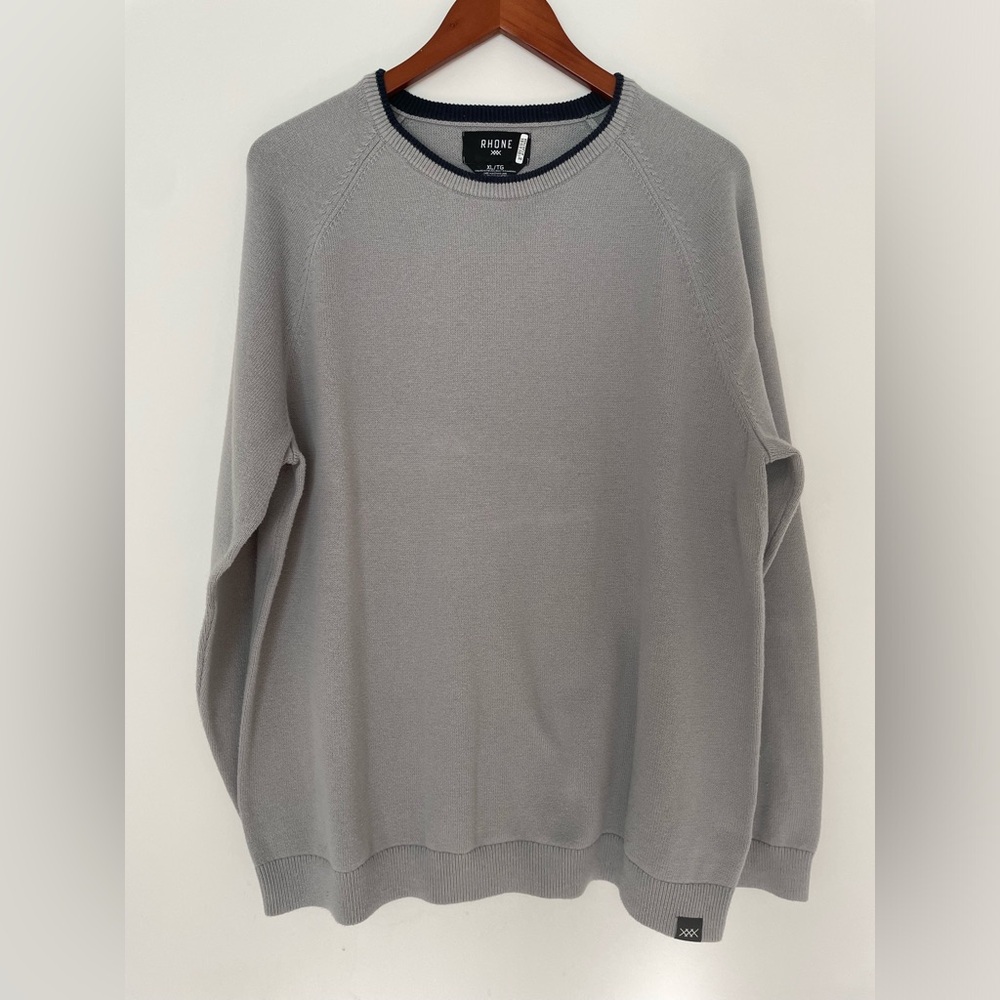Rhone Hudson Sweater Men’s Sz XL Gray Pullover Crewneck Knit Ribbed Trim Logo